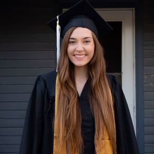 Meet your Posher, Breanna